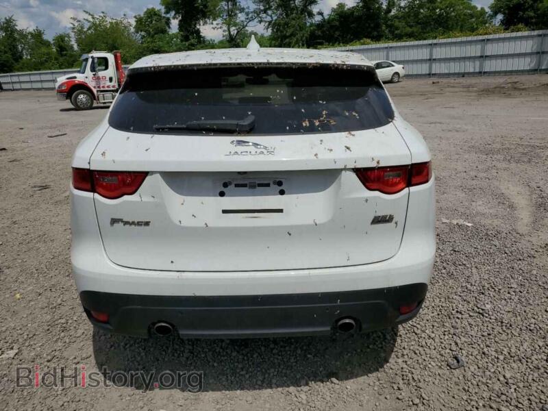 2019 Jaguar F-PACE (VIN SADCJ2FXXKA354619) — photo 6 of 14