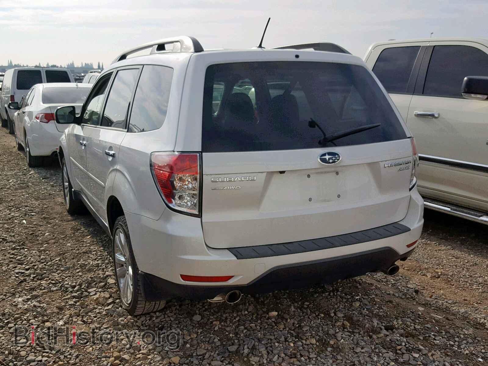 2013 SUBARU FORESTER - VIN: JF2SHAFC8DH439741 - Фото 3