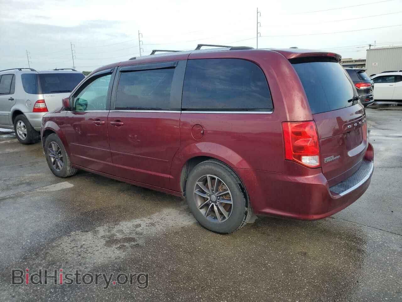 2017 DODGE CARAVAN - VIN: 2C4RDGCG8HR773720 - Фото 2