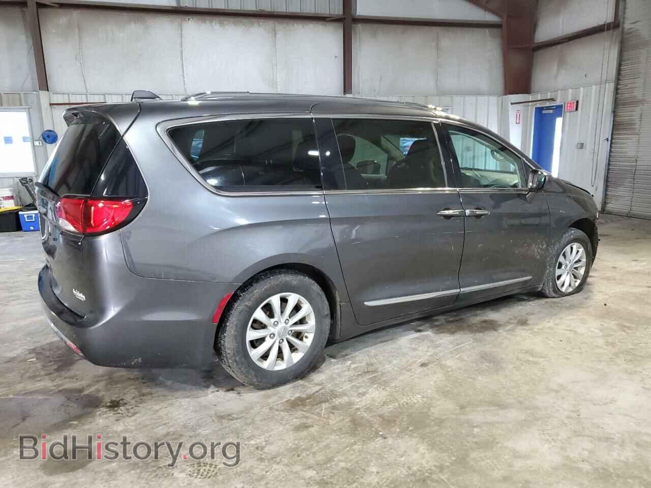 2019 CHRYSLER PACIFICA - VIN: 2C4RC1BG8KR590875 - Фото 3