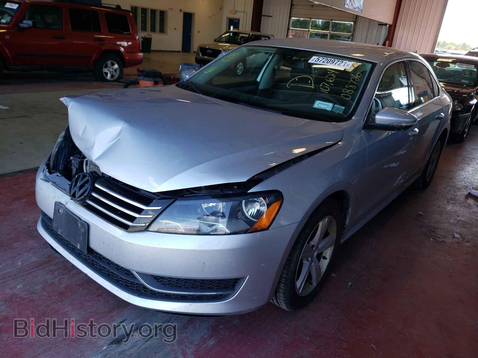 2012 VOLKSWAGEN PASSAT - VIN: 1VWBP7A33CC088726 - Фото 2