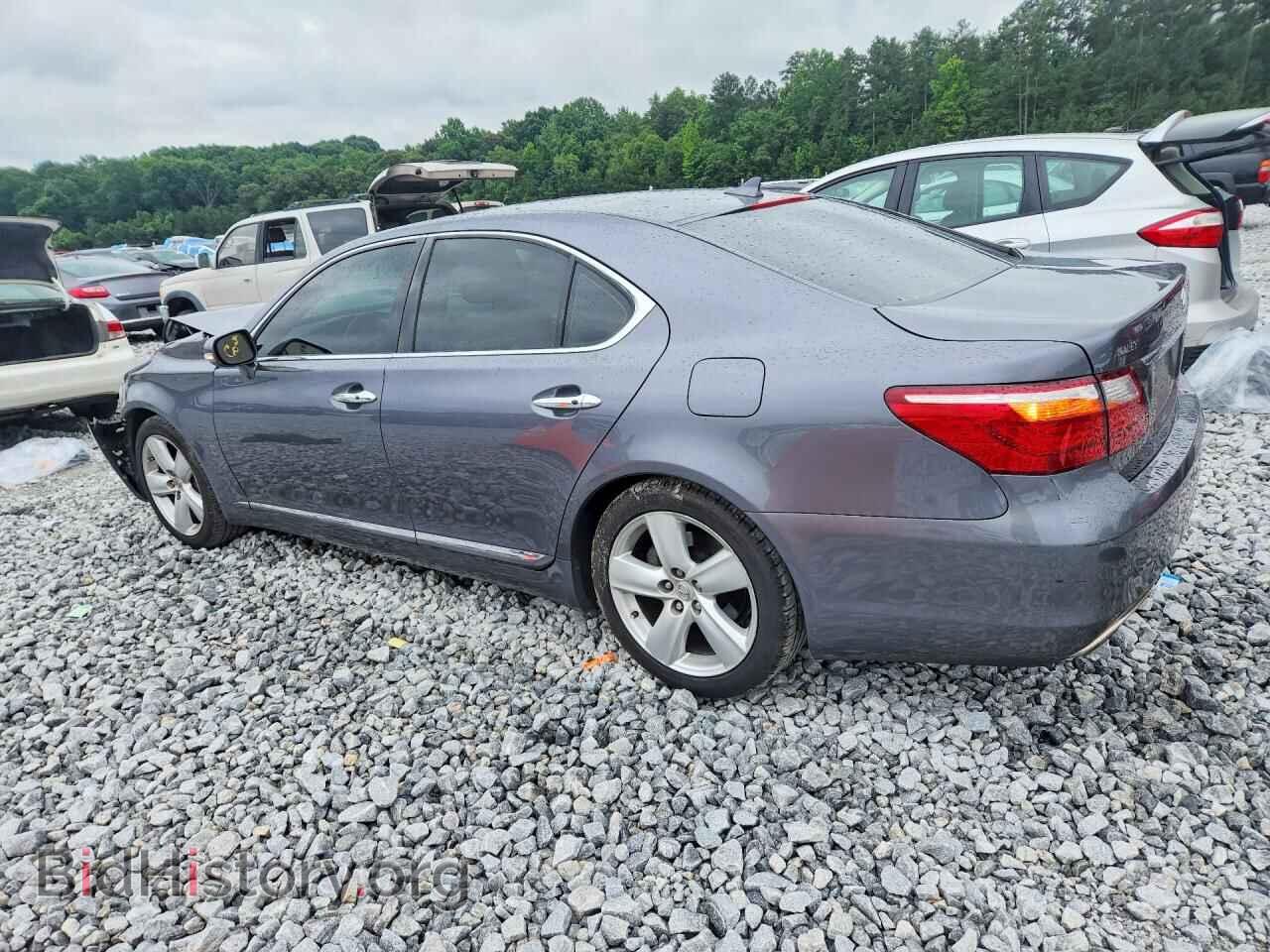2012 LEXUS LS460 - VIN: JTHBL5EF4C5111215 - Photo 2