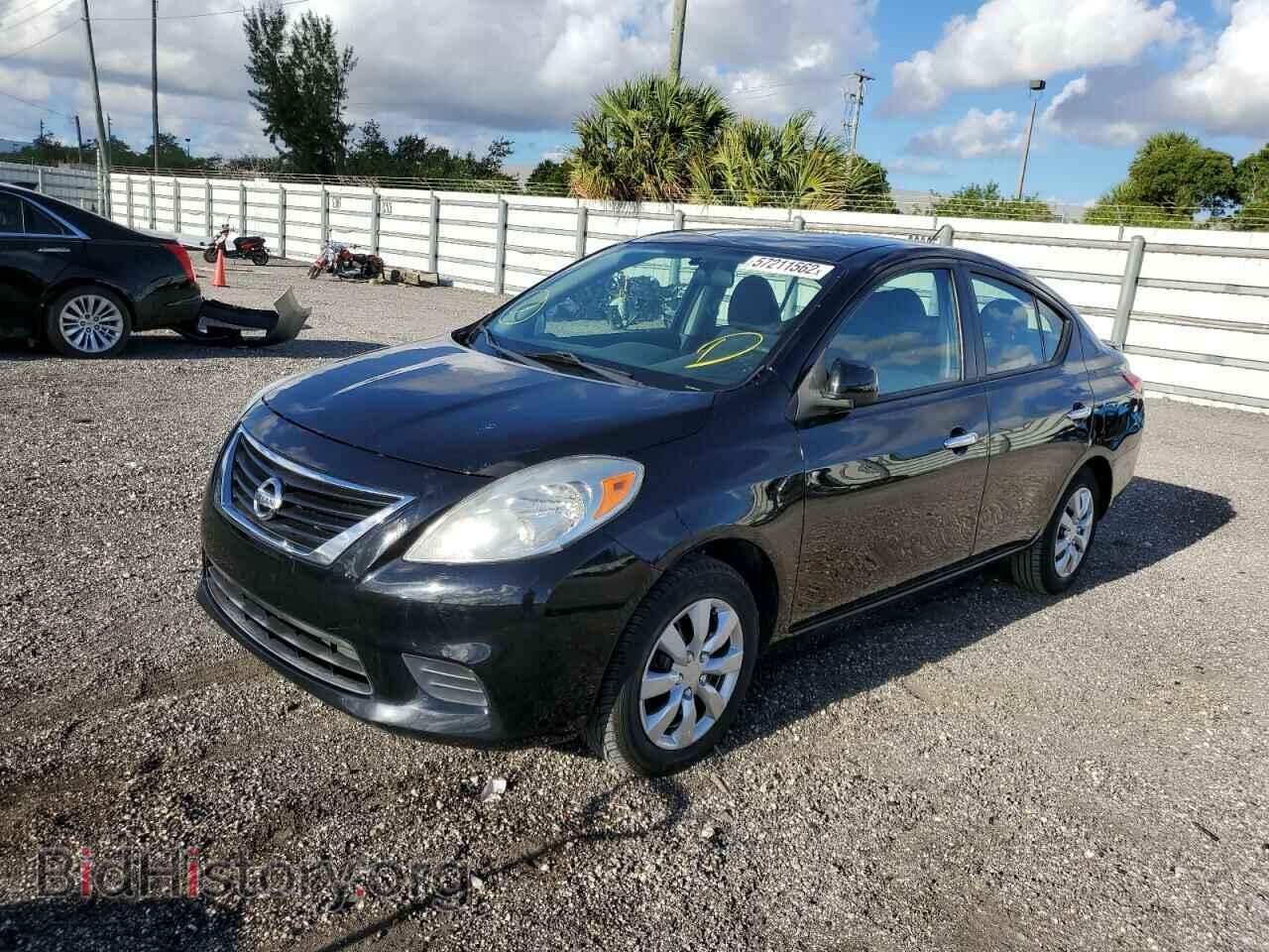 2013 NISSAN VERSA - VIN: 3N1CN7AP8DL889466 - Фото 2