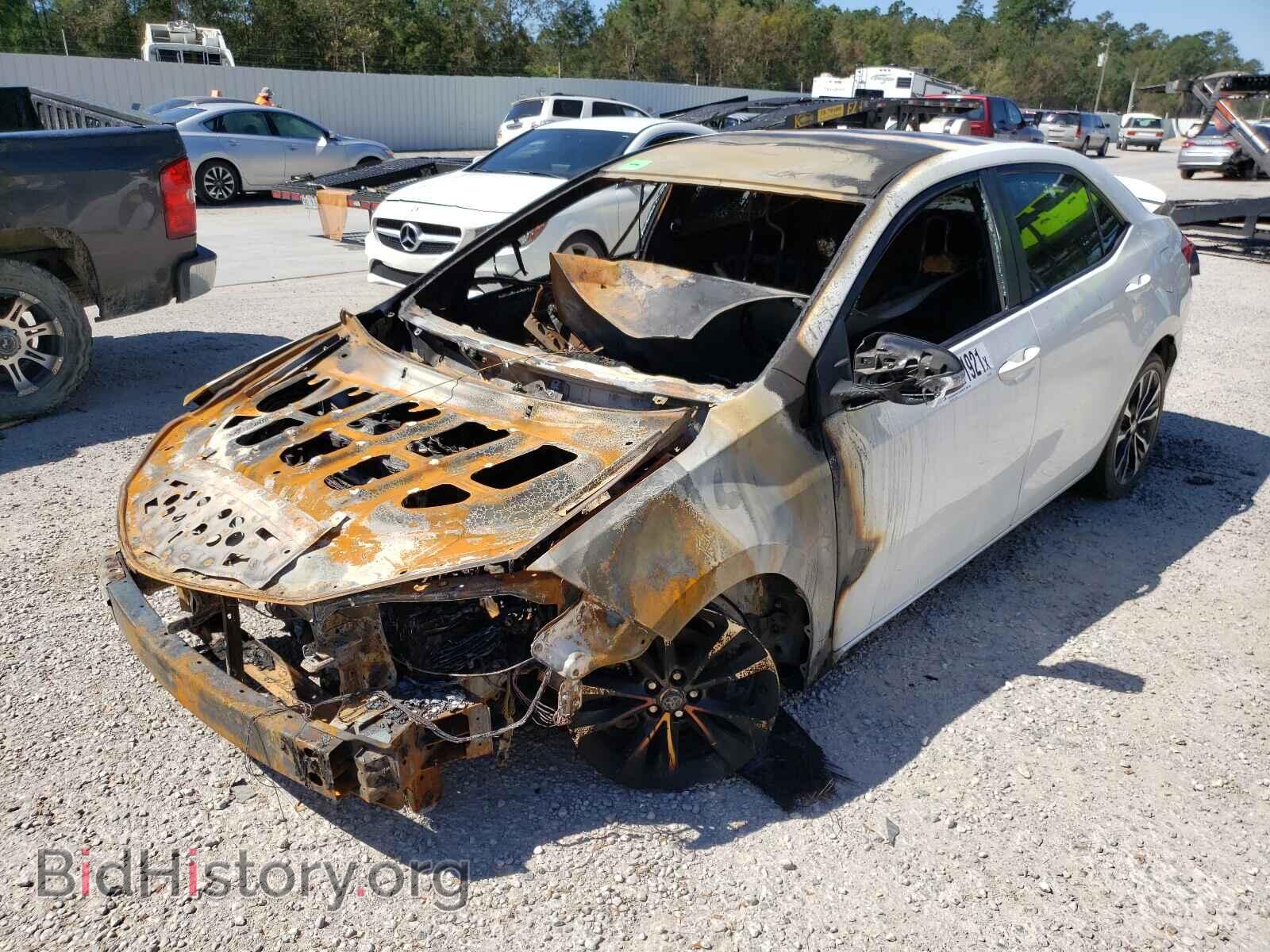 2018 TOYOTA COROLLA - VIN: 5YFBURHE8JP849351 - Фото 2