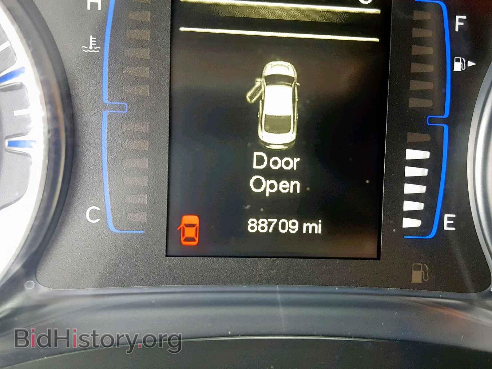 2015 CHRYSLER 200 - VIN: 1C3CCCAB9FN534085 - Photo 7