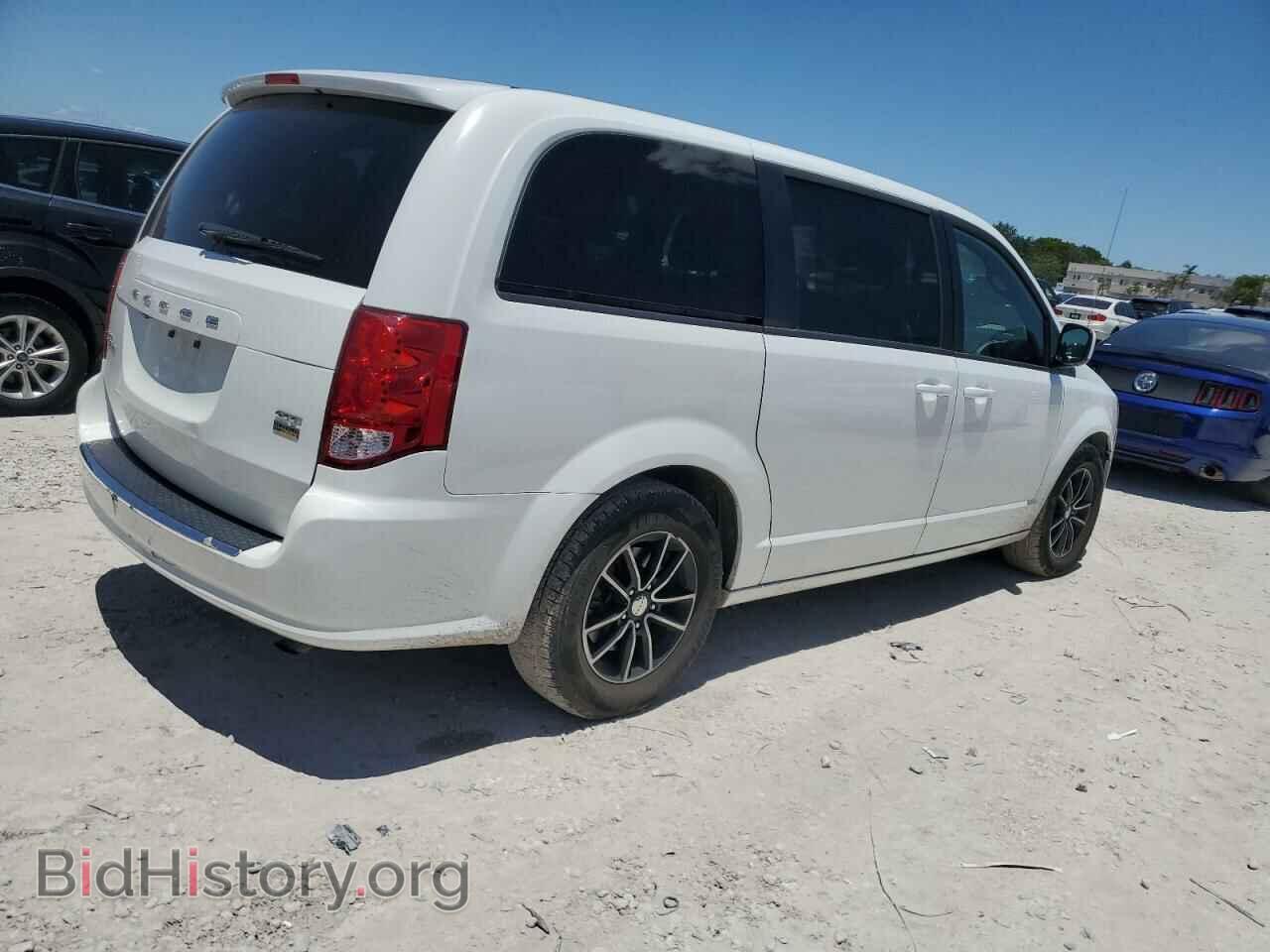 2018 DODGE CARAVAN - VIN: 2C4RDGEG7JR219488 - Фото 3