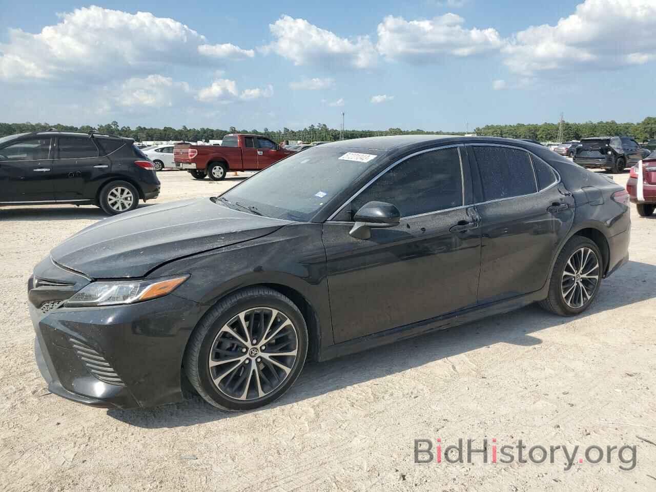 Photo JTNB11HK8J3050058 - TOYOTA CAMRY 2018