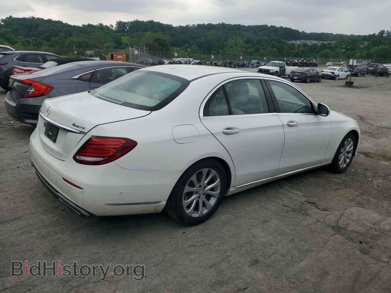 2017 MERCEDES-BENZ E-CLASS - VIN: WDDZF4KB1HA208170 - Фото 3