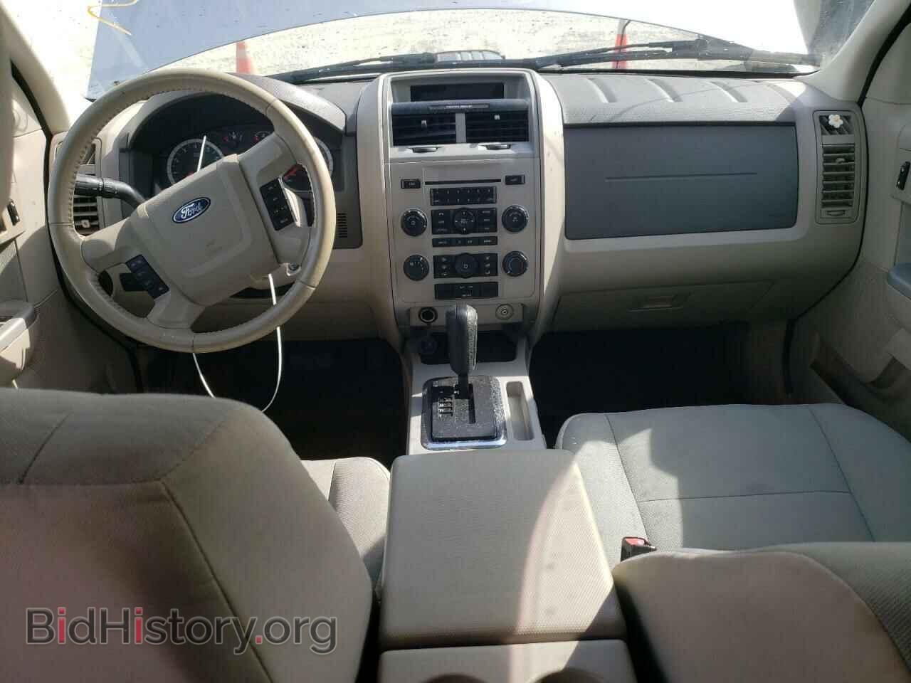 2012 FORD ESCAPE - VIN: 1FMCU0D73CKC64911 - Photo 8