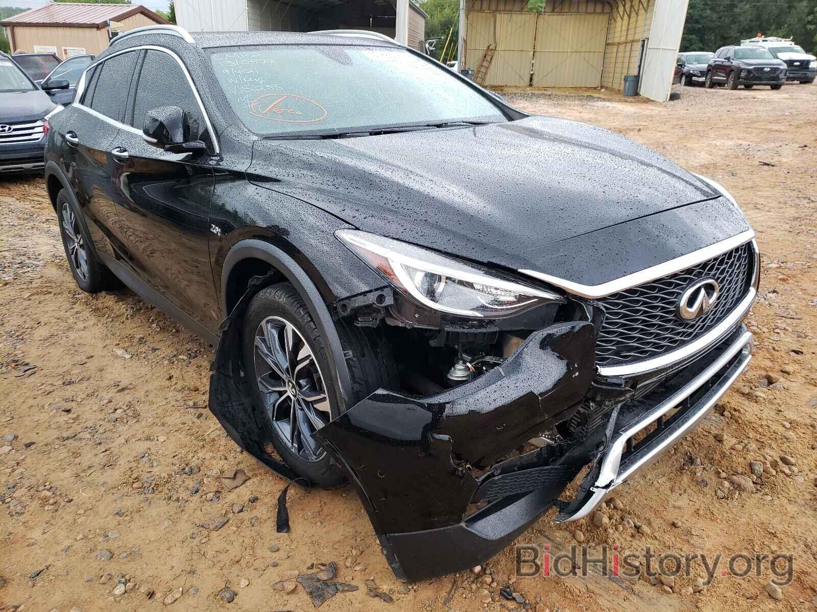 Фотография SJKCH5CR8HA035255 - INFINITI QX30 2017