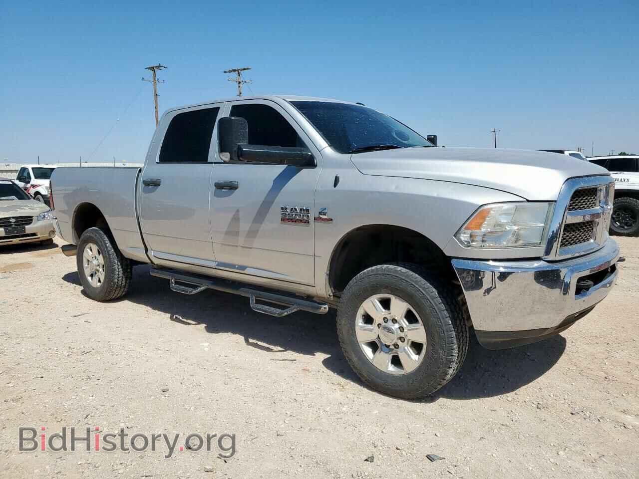 2018 RAM All Models - VIN: 3C6UR5CL7JG148368 - Photo 4