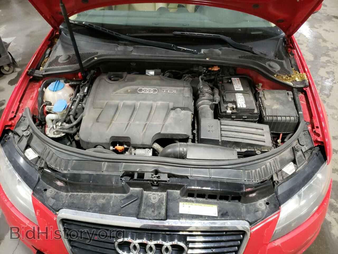 2011 AUDI A3 - VIN: WAUBJBFM1BA048600 - Фото 11