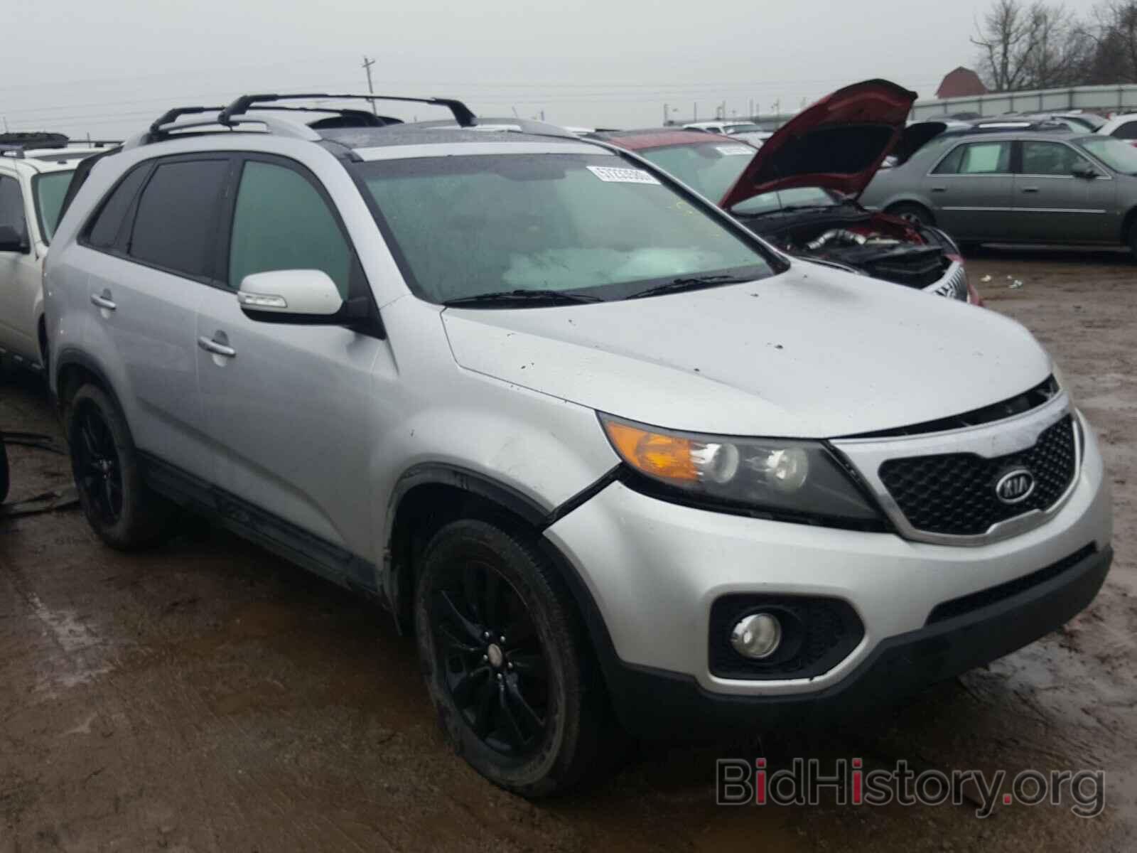 Photo 5XYKU4A26BG040939 - KIA SORENTO 2011