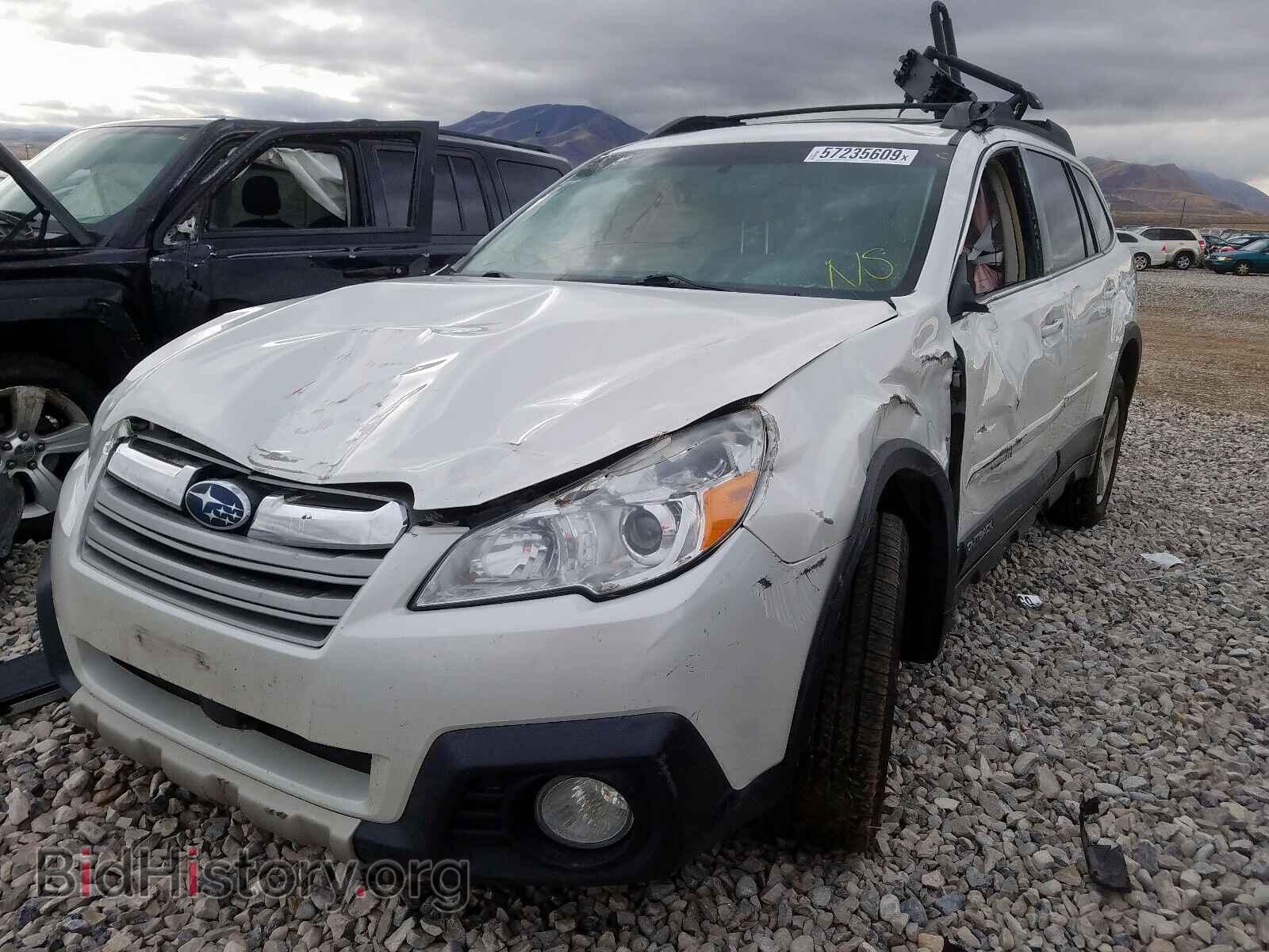 2014 SUBARU OUTBACK - VIN: 4S4BRDLC1E2225630 - Фото 2