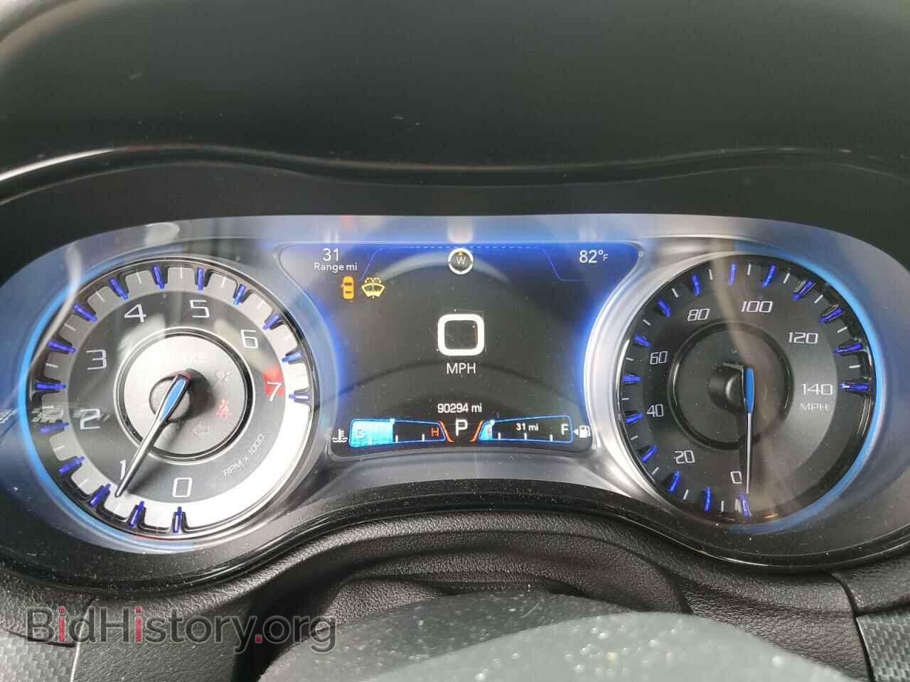 2015 CHRYSLER 300 - VIN: 2C3CCAGG3FH909047 - Фото 9