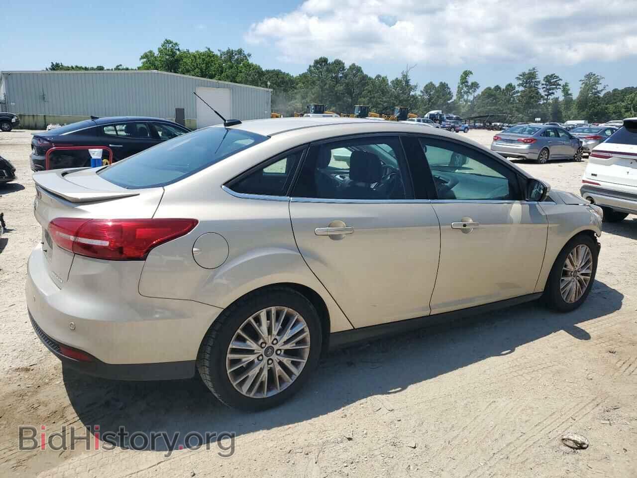 2018 FORD FOCUS - VIN: 1FADP3J24JL200464 - Photo 3