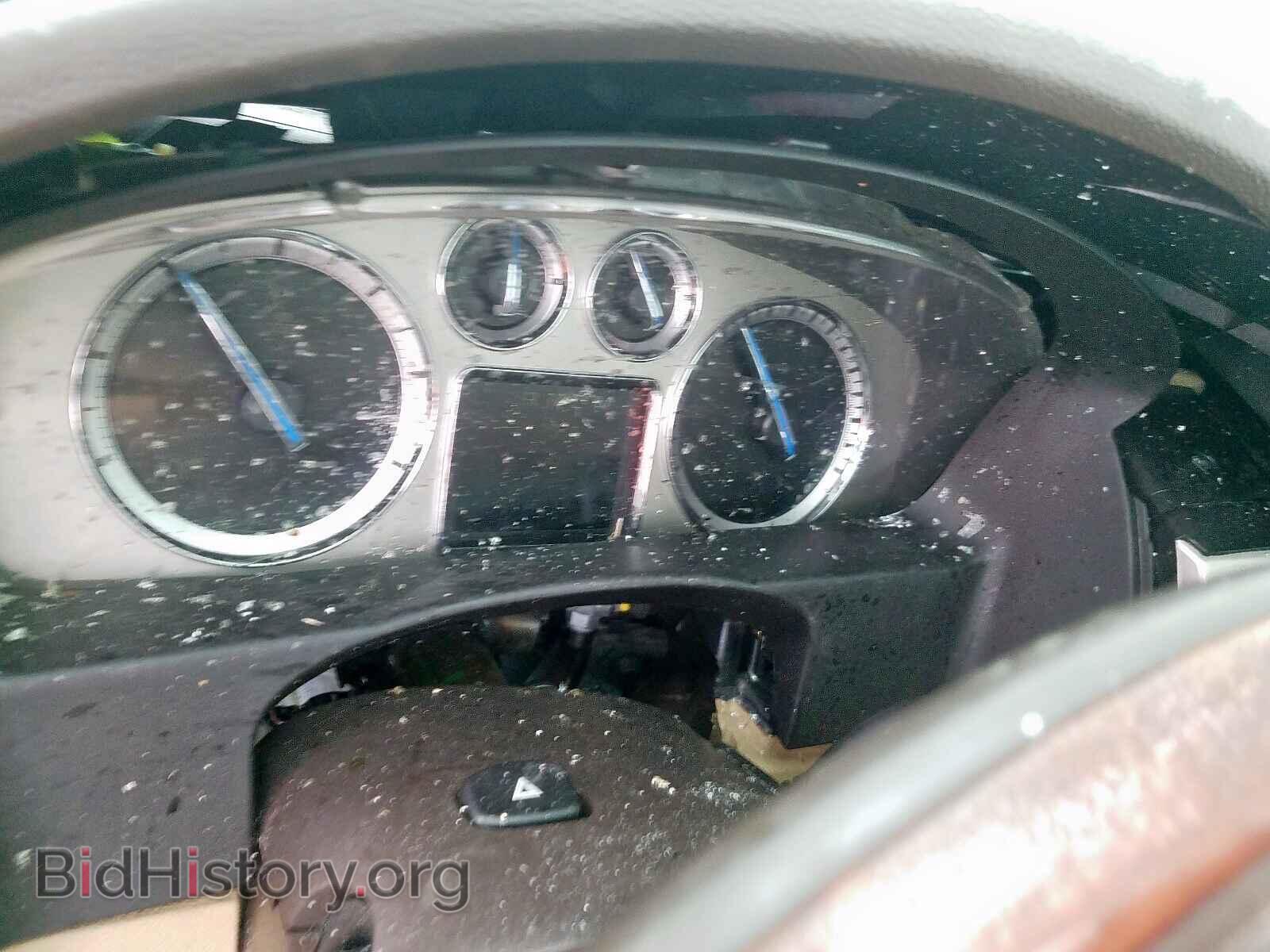 2011 CADILLAC ESCALADE E - VIN: 1GYS4JEF1BR202774 - Photo 8