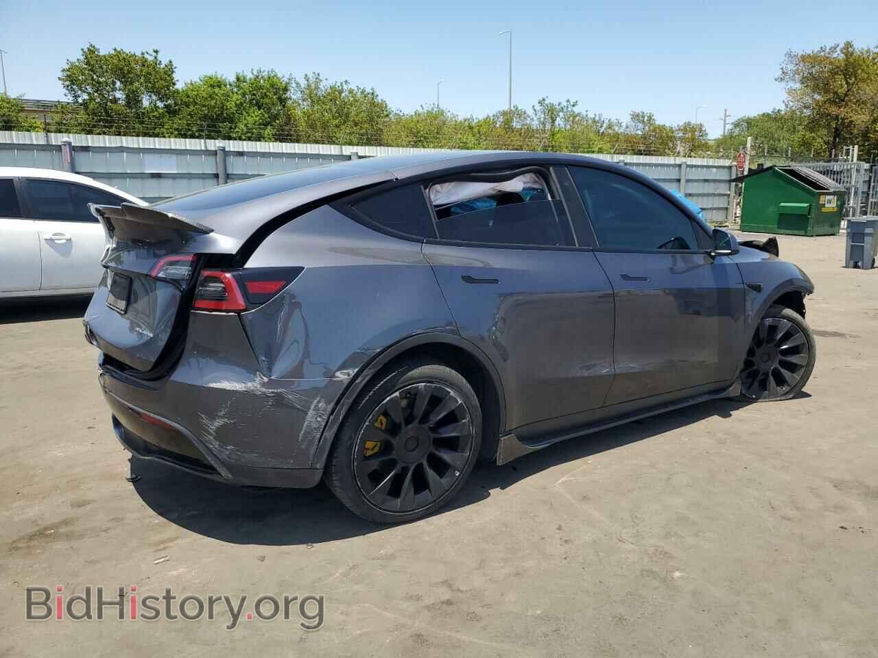 2022 TESLA MODEL Y - VIN: 7SAYGDEE2NA006367 - Photo 3