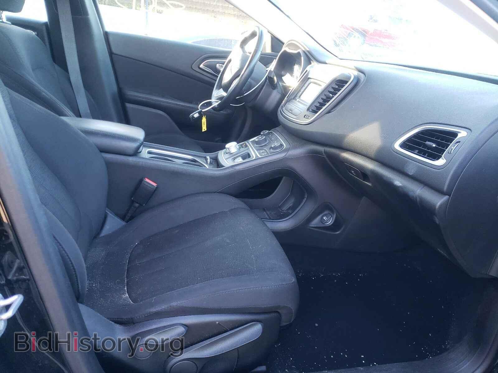2016 CHRYSLER 200 - VIN: 1C3CCCAB2GN110913 - Фото 5