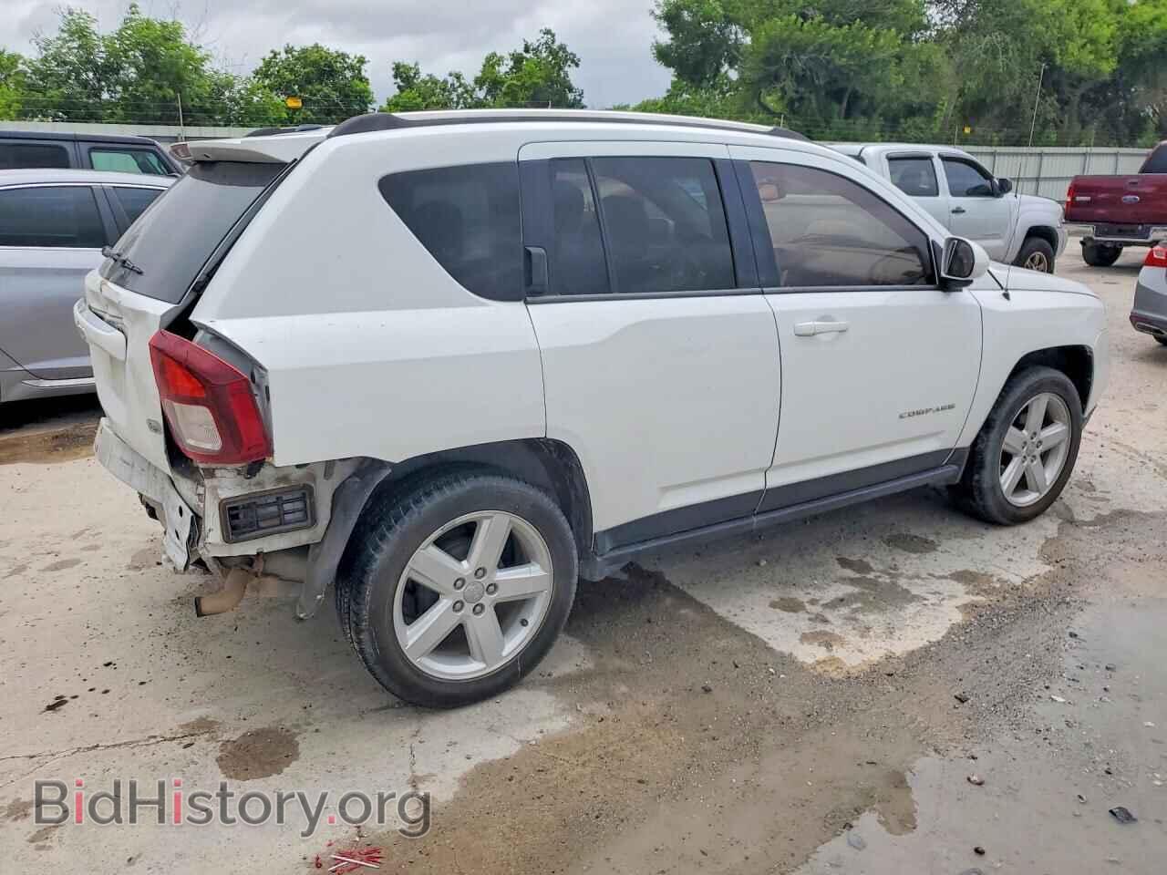 2014 JEEP COMPASS - VIN: 1C4NJCEA5ED821388 - Photo 3