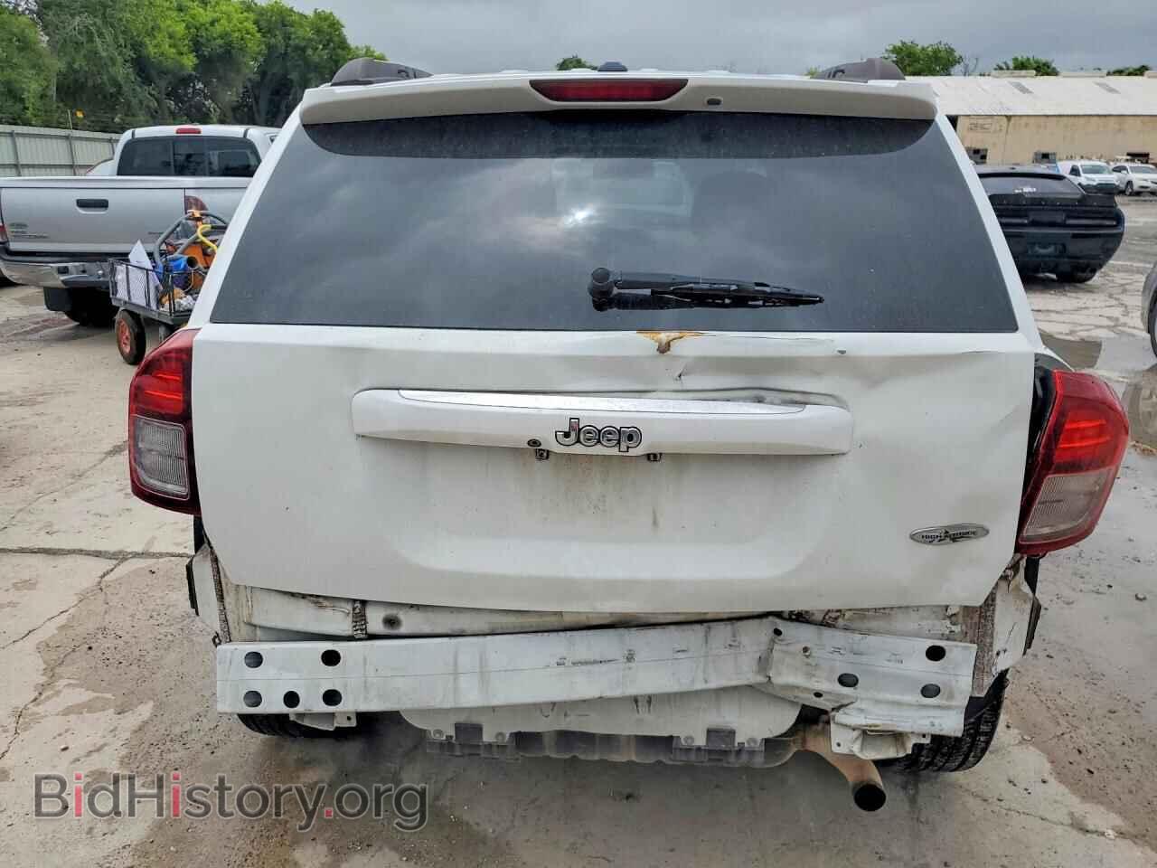 2014 JEEP COMPASS - VIN: 1C4NJCEA5ED821388 - Photo 6