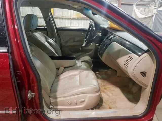 2009 CADILLAC DTS - VIN: 1G6KD57Y79U122000 - Photo 5