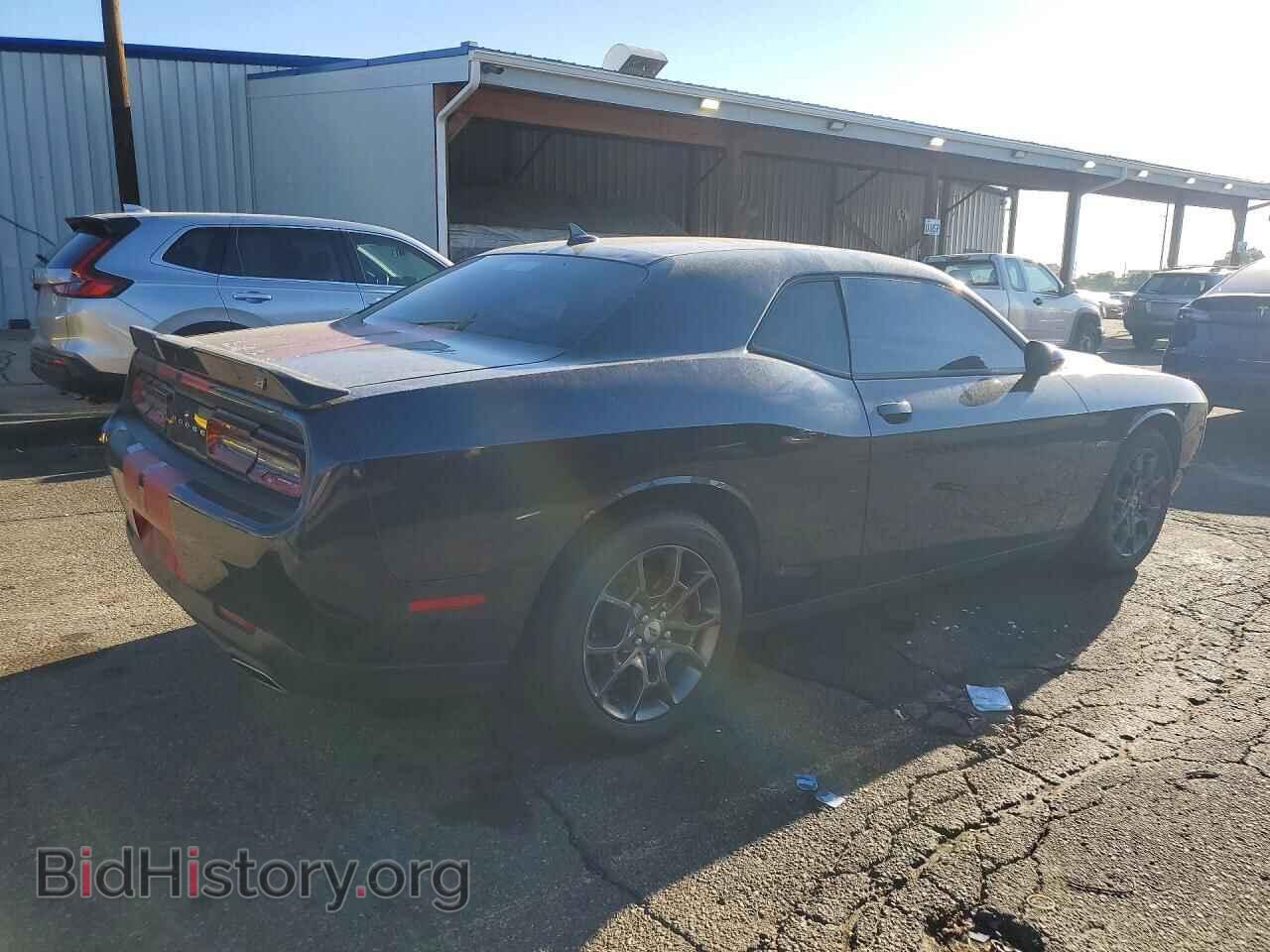 2018 DODGE CHALLENGER - VIN: 2C3CDZGG2JH257252 - Фото 3