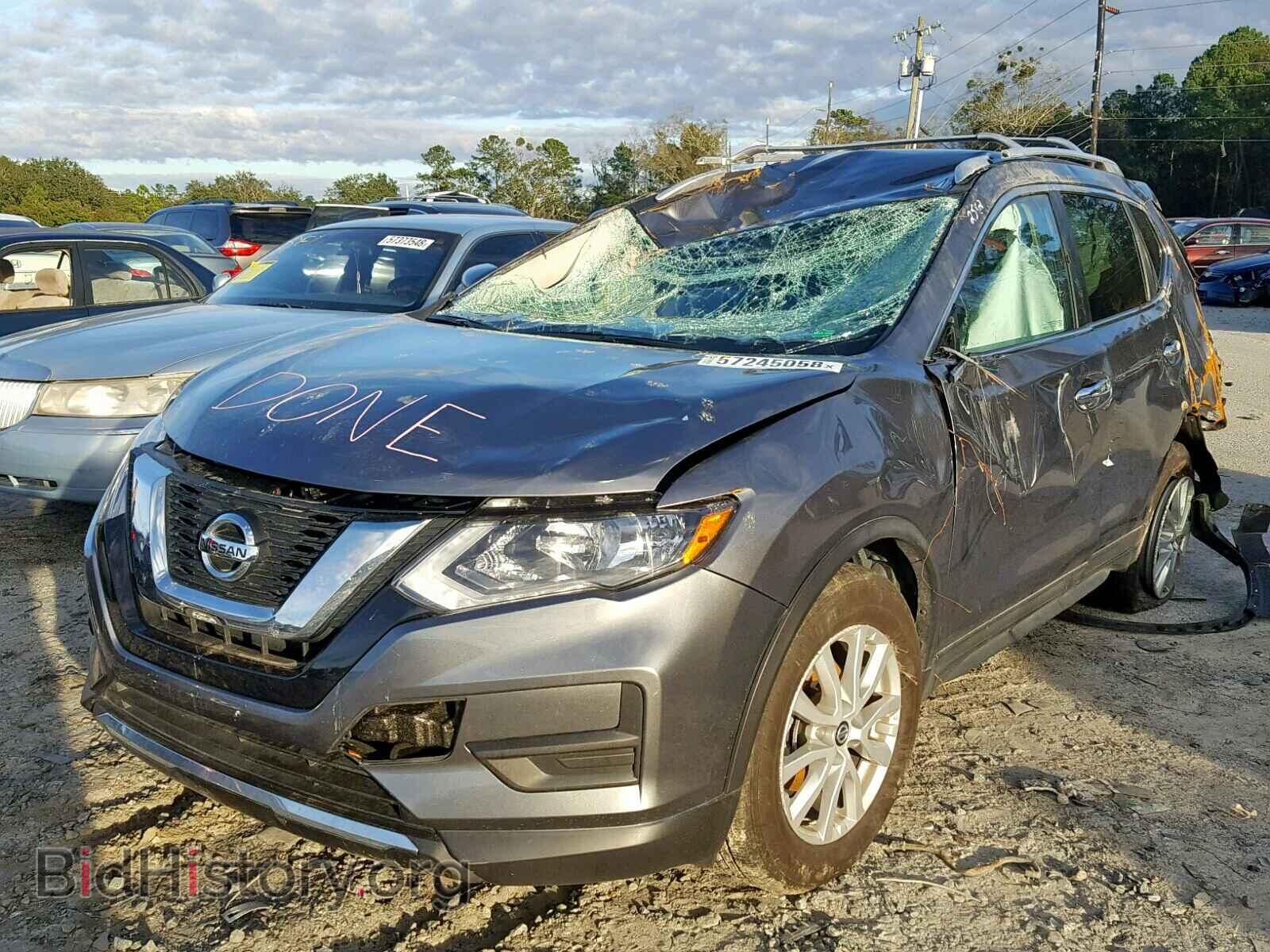 2017 NISSAN ROGUE S - VIN: KNMAT2MT2HP552582 - Фото 2