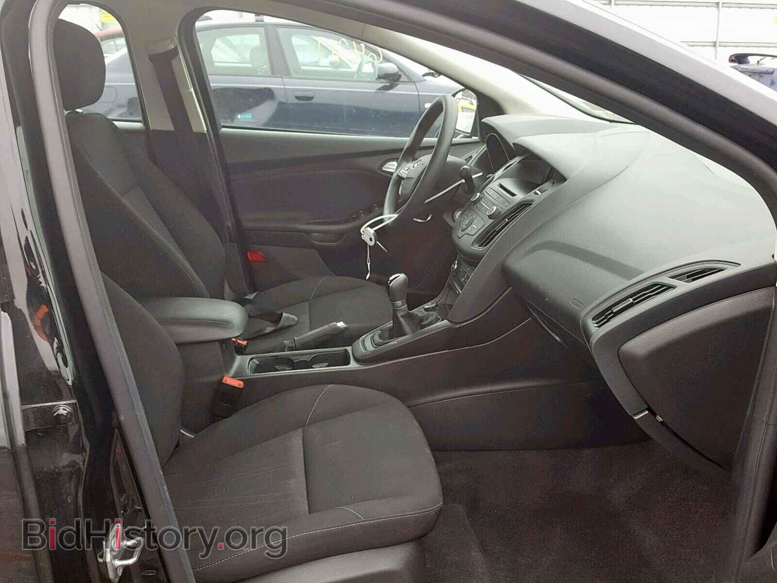 2016 FORD FOCUS SE - VIN: 1FADP3F2XGL397626 - Фото 5