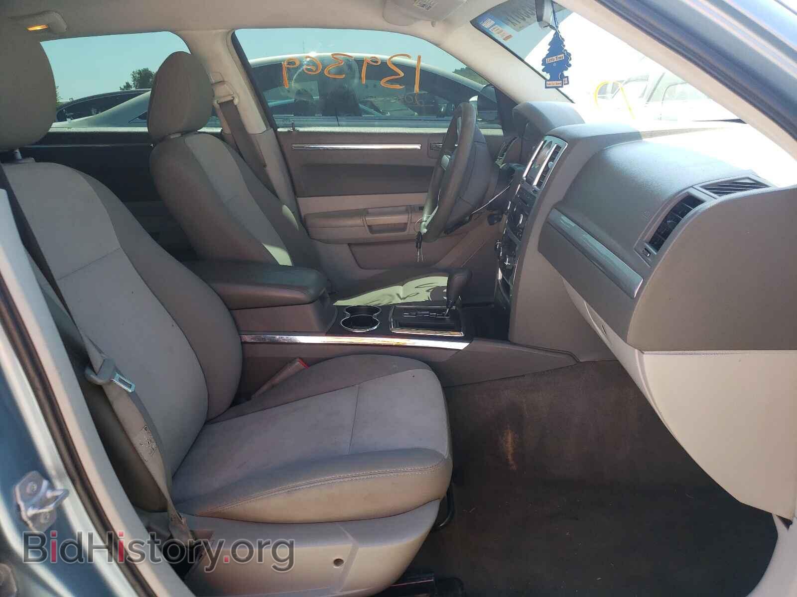 2009 CHRYSLER 300 - VIN: 2C3KA43D89H539345 - Фото 5