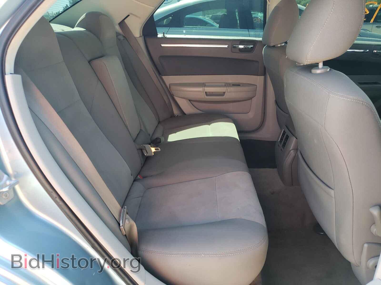 2009 CHRYSLER 300 - VIN: 2C3KA43D89H539345 - Фото 6
