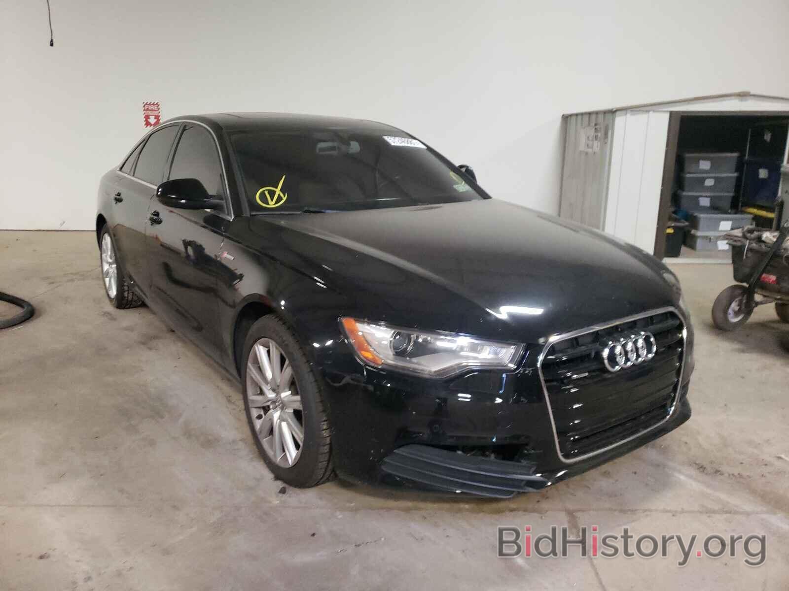 Photo WAUGGAFCXDN065641 - AUDI A6 2013