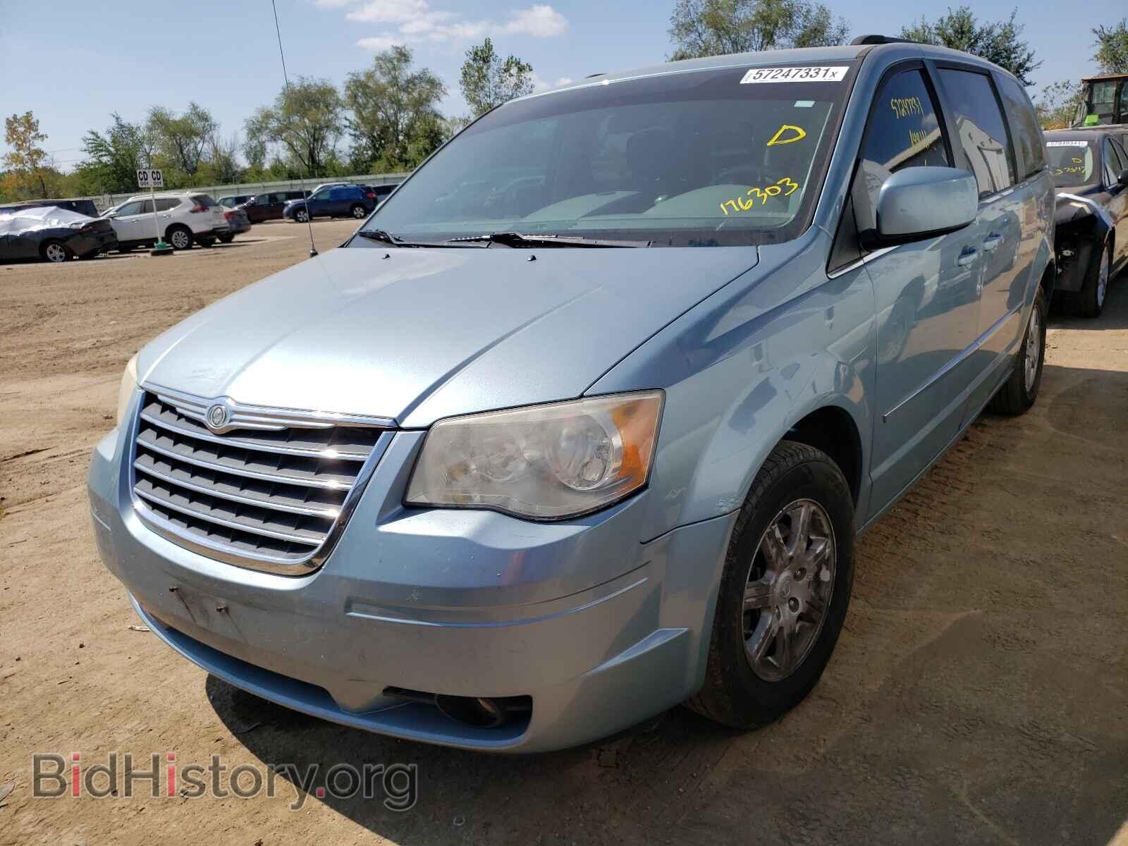2010 CHRYSLER MINIVAN - VIN: 2A4RR5D19AR176303 - Фото 2