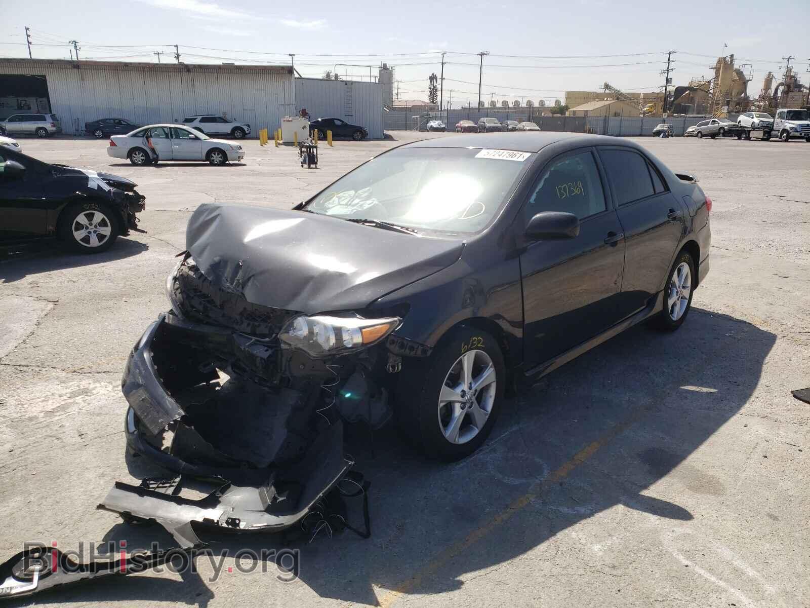 2013 TOYOTA COROLLA - VIN: 5YFBU4EE9DP133781 - Фото 2