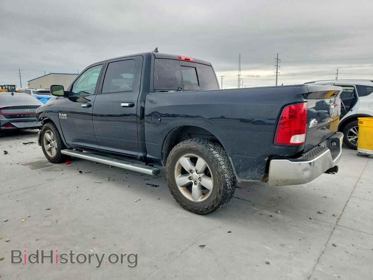 2017 RAM 1500 - VIN: 1C6RR7LG4HS621019 - Photo 2