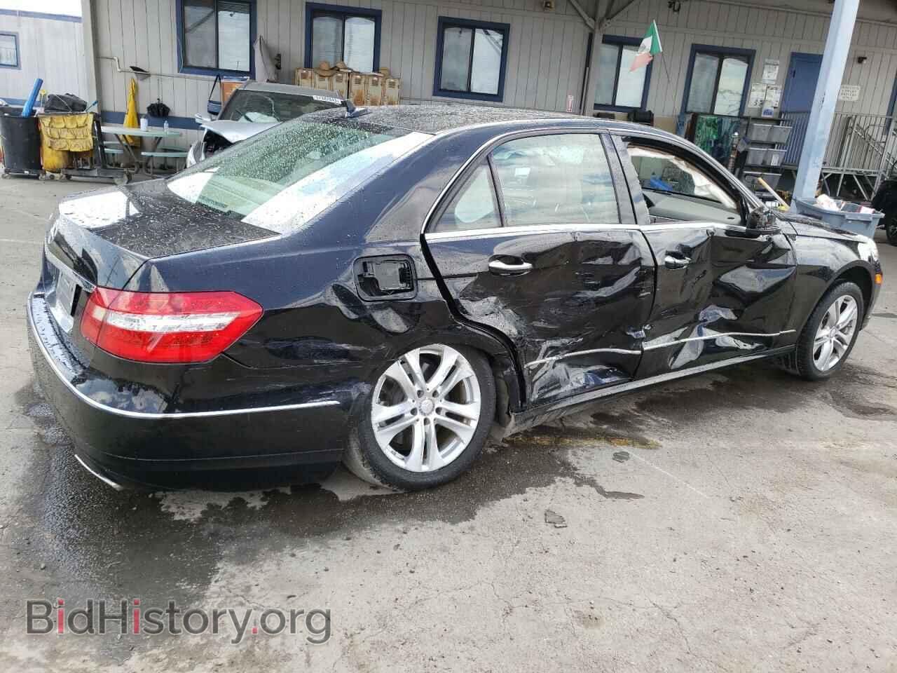 2011 MERCEDES-BENZ E-CLASS - VIN: WDDHF7CB4BA273632 - Фото 3