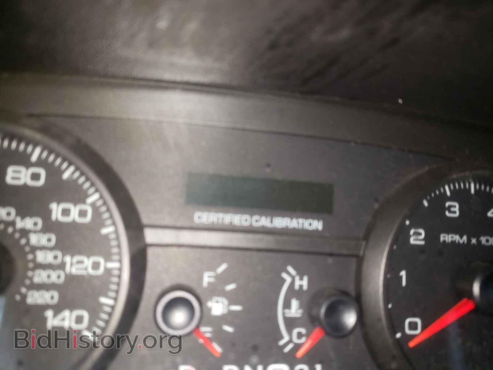 2011 FORD CROWN VIC - VIN: 2FABP7BV7BX108275 - Фото 8