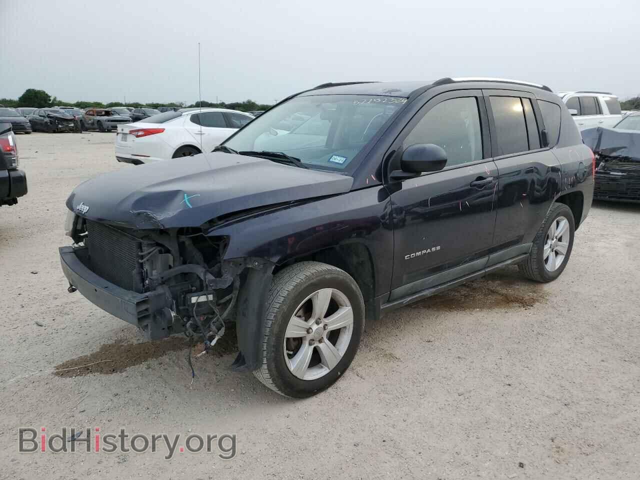 Photo 1J4NT1FA3BD160012 - JEEP COMPASS 2011