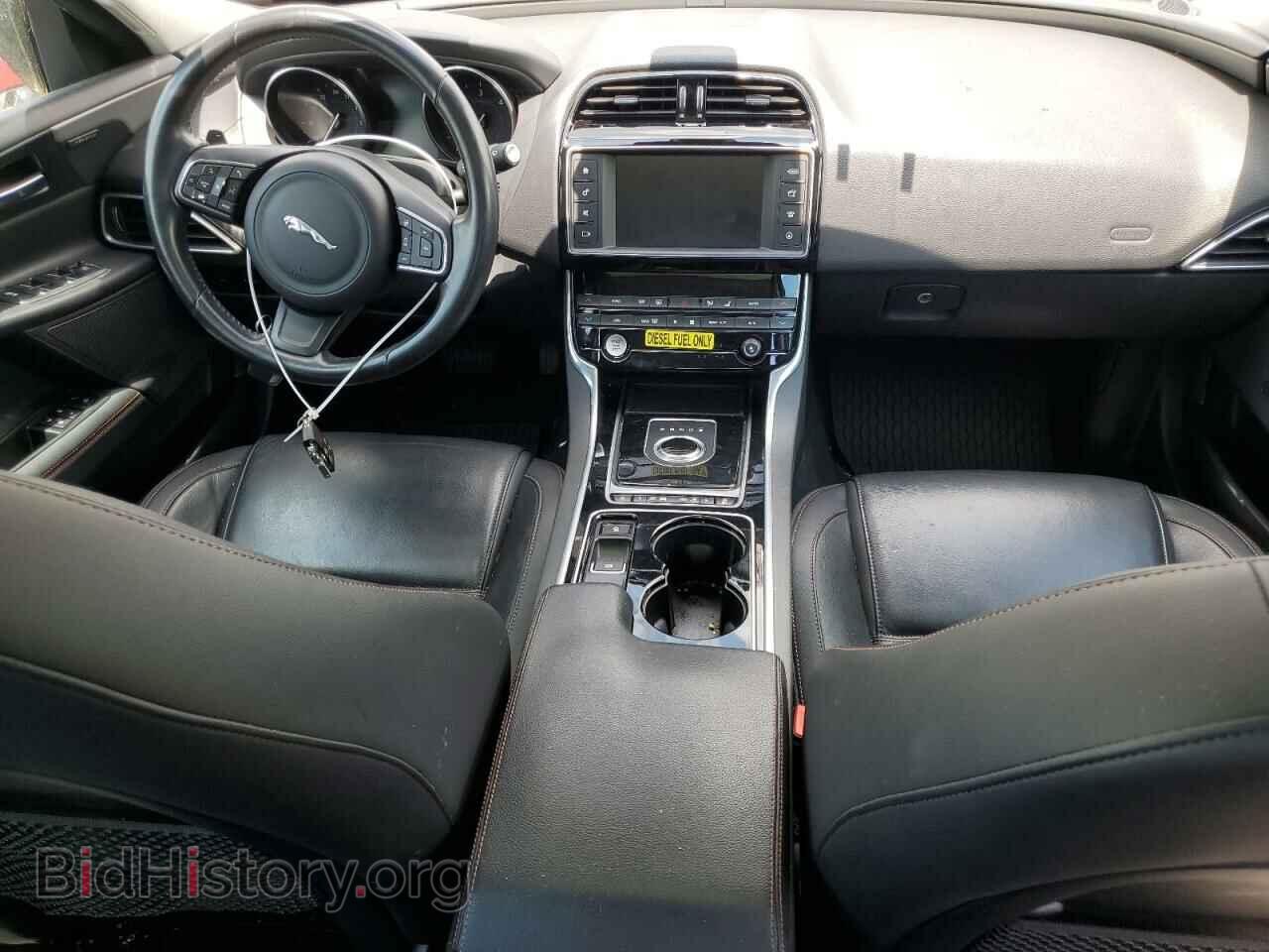 2017 JAGUAR XE - VIN: SAJAK4BN0HA970226 - Фото 8