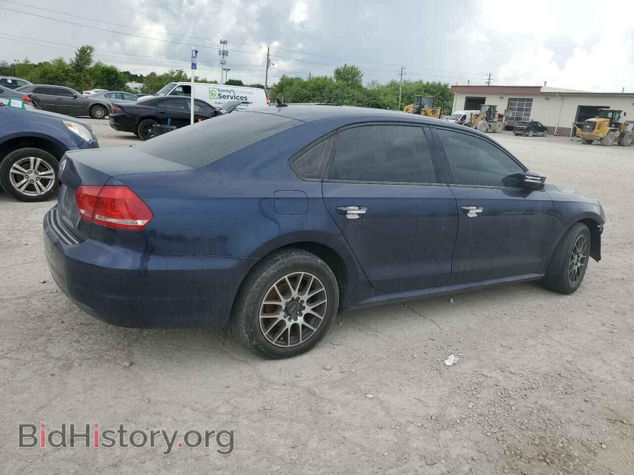 2013 VOLKSWAGEN PASSAT - VIN: 1VWAP7A33DC063676 - Фото 3