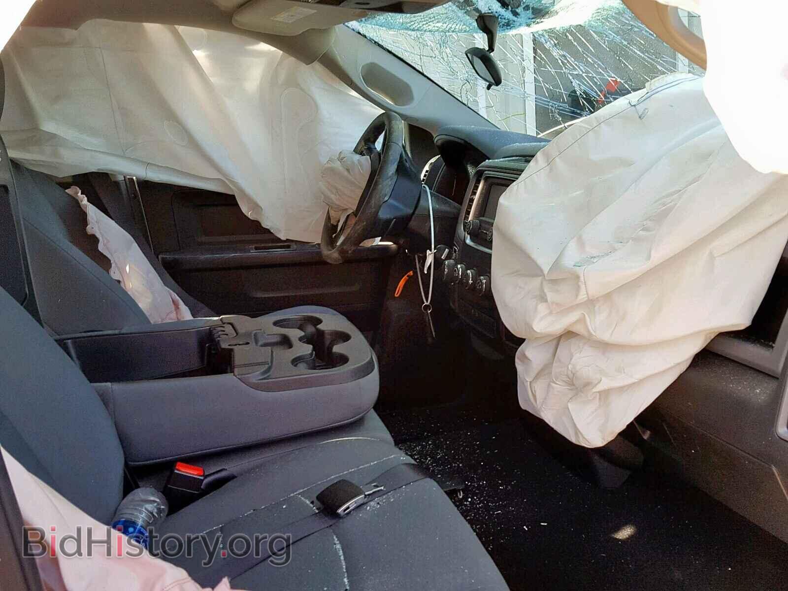 2018 RAM 1500 ST - VIN: 1C6RR7FT8JS284739 - Фото 5