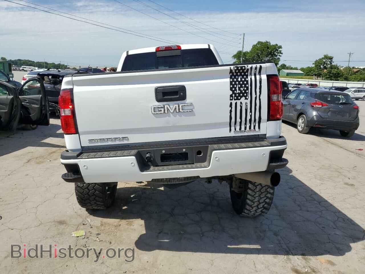 2016 GMC SIERRA - VIN: 1GT12UE82GF215570 - Фото 6