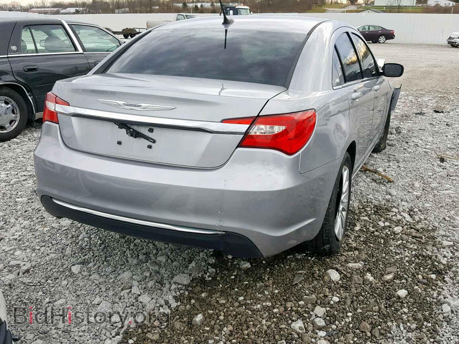 2014 CHRYSLER 200 - VIN: 1C3CCBAB8EN123592 - Фото 4