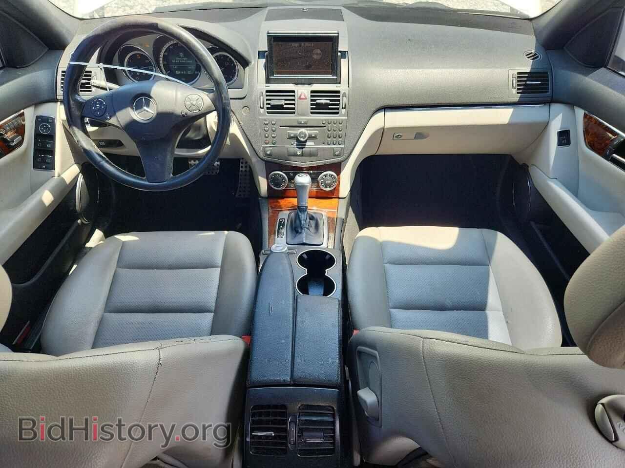 2011 MERCEDES-BENZ C-CLASS - VIN: WDDGF5EB3BA509572 - Фото 8