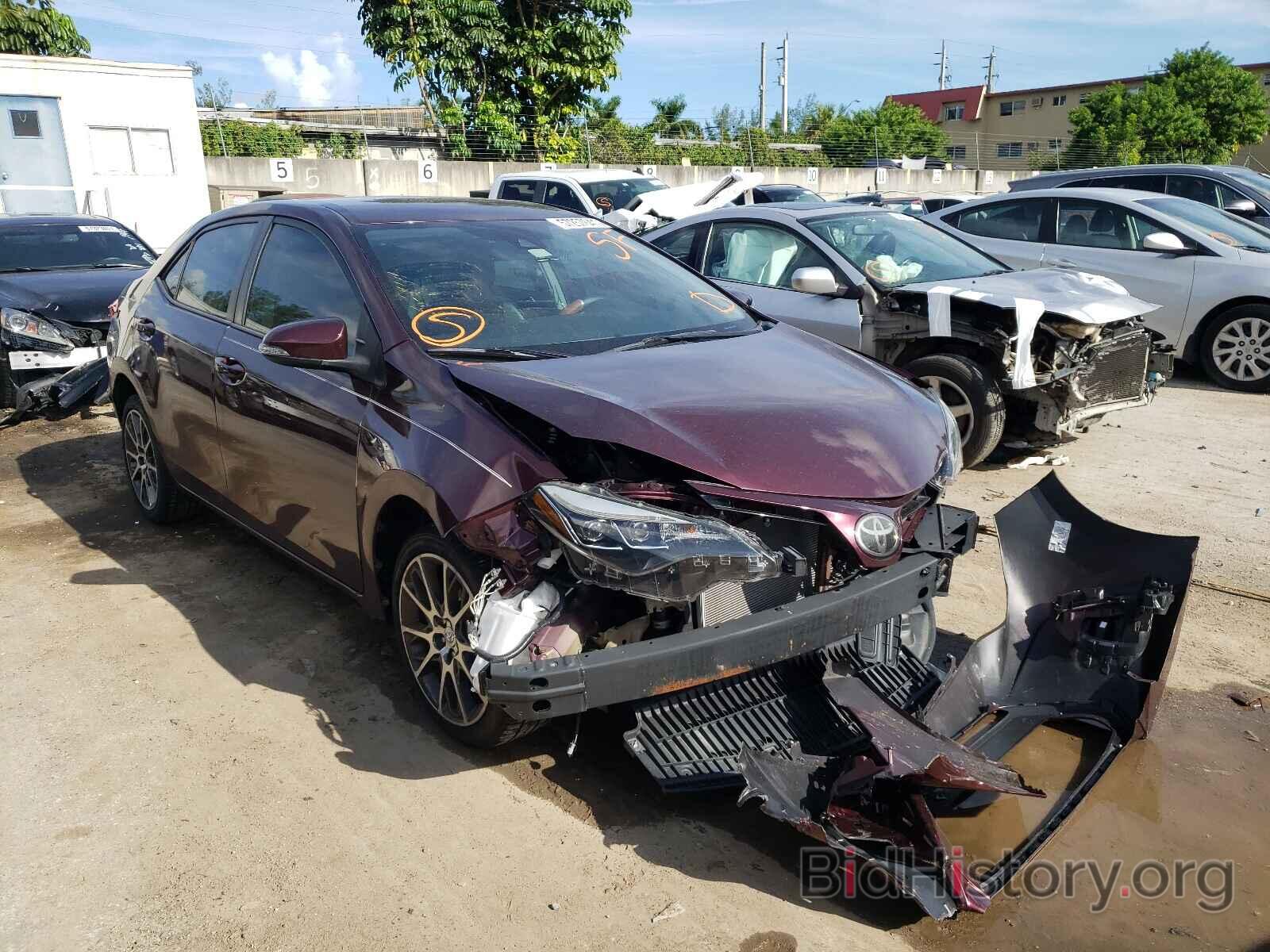 Photo 5YFBURHE7HP577577 - TOYOTA COROLLA 2017