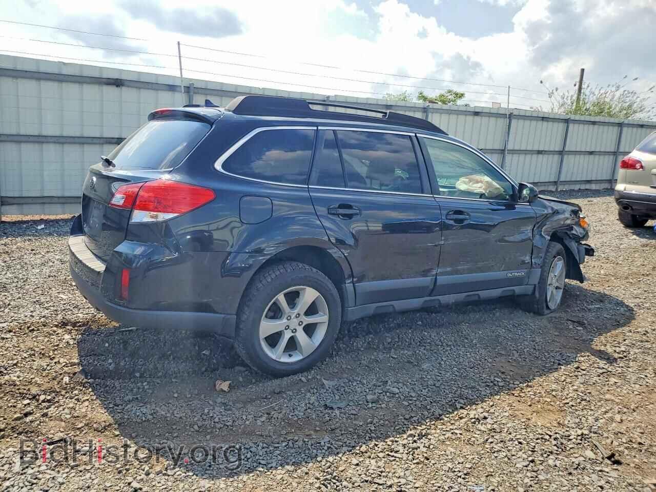 2014 SUBARU OUTBACK - VIN: 4S4BRBCC4E3324490 - Photo 3