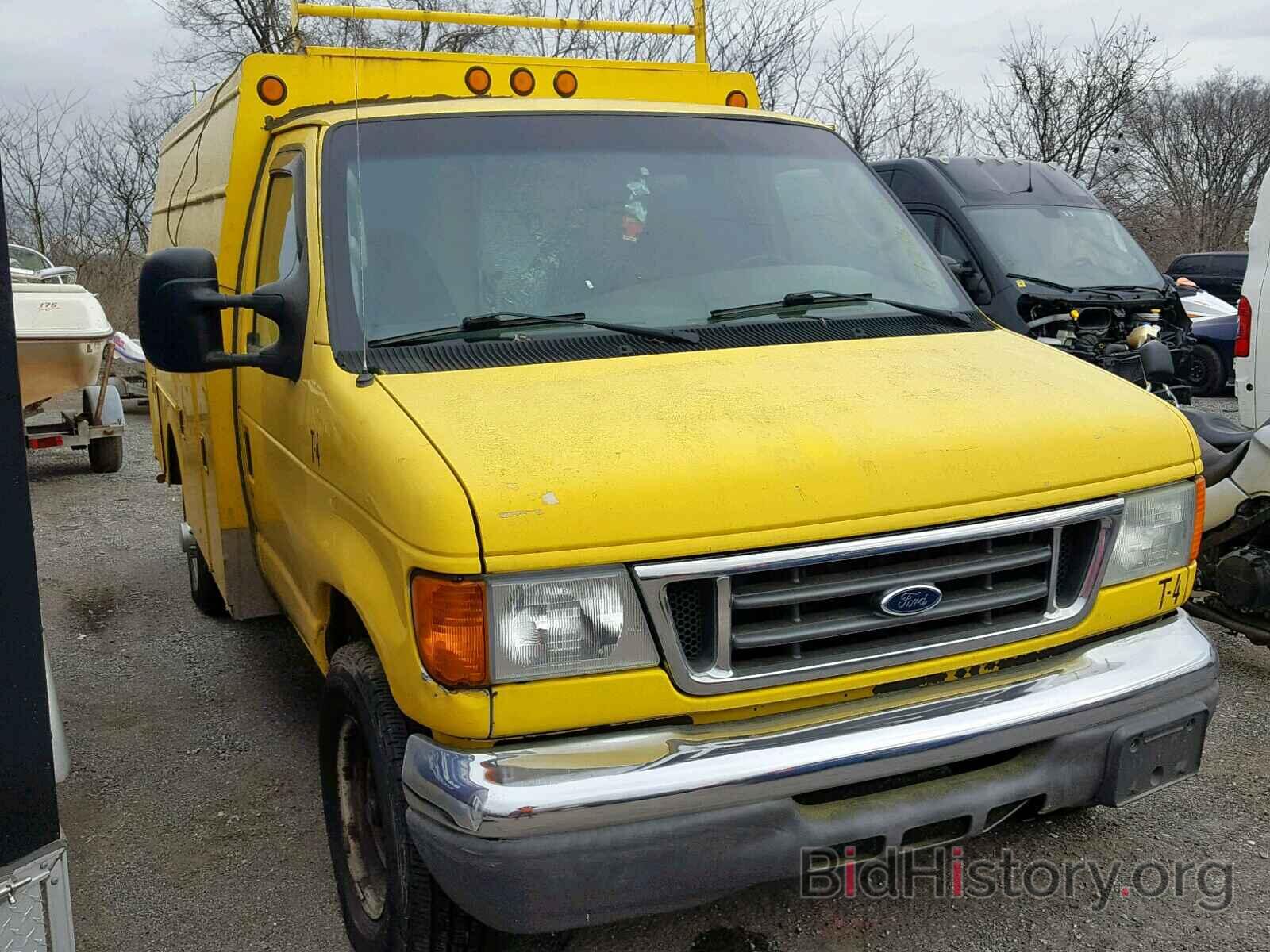 Photo 1FDSE35P54HB20509 - FORD ECONOLINE 2004