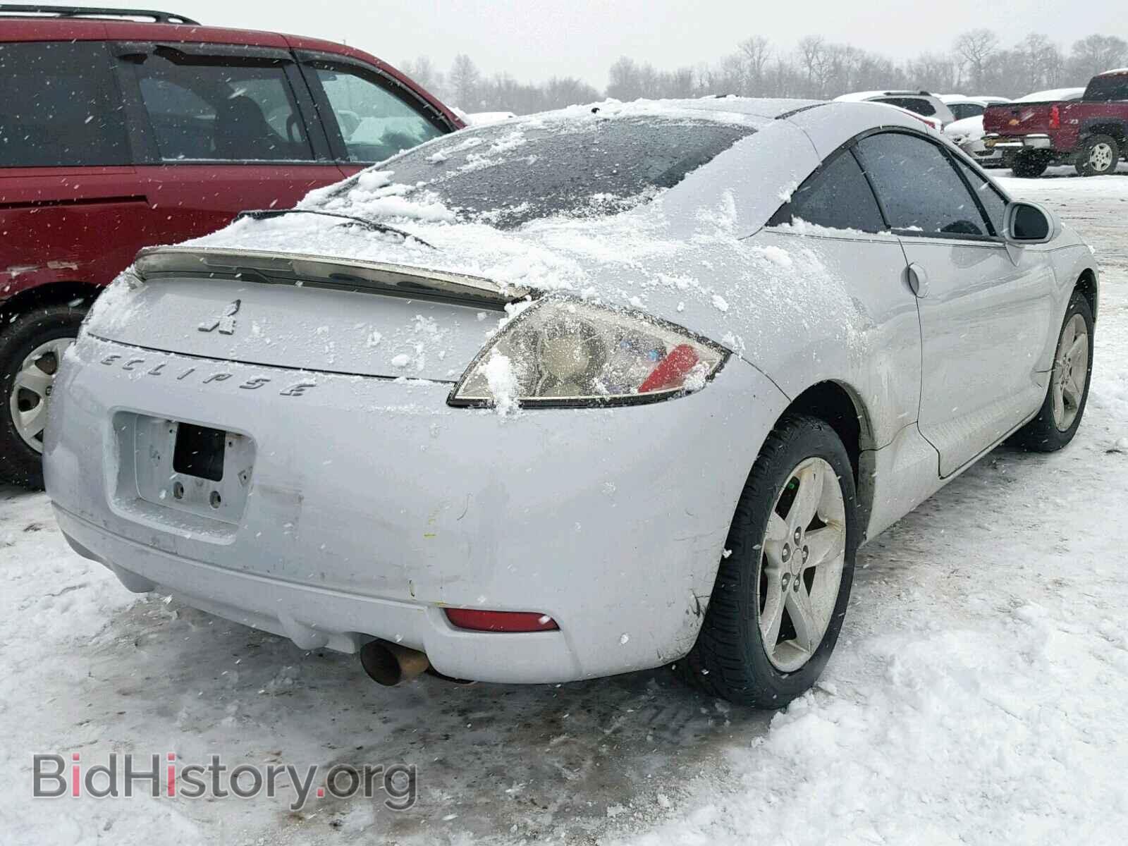 2006 MITSUBISHI ECLIPSE - VIN: 4A3AK24F76E033529 - Photo 4