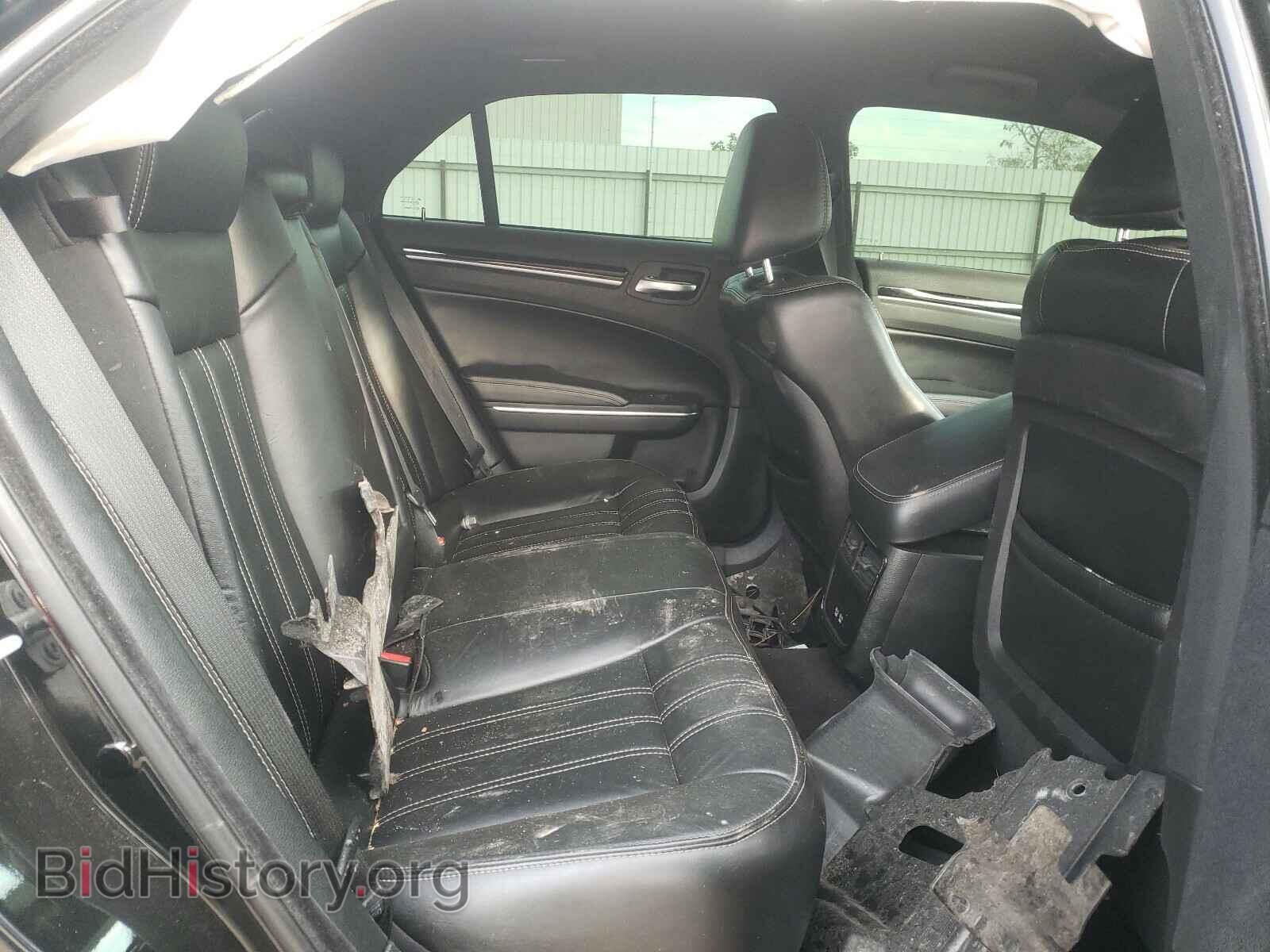 2018 CHRYSLER 300 - VIN: 2C3CCAGG5JH267763 - Фото 6