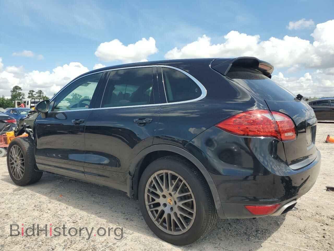 2013 PORSCHE CAYENNE - VIN: WP1AA2A27DLA11982 - Фото 2